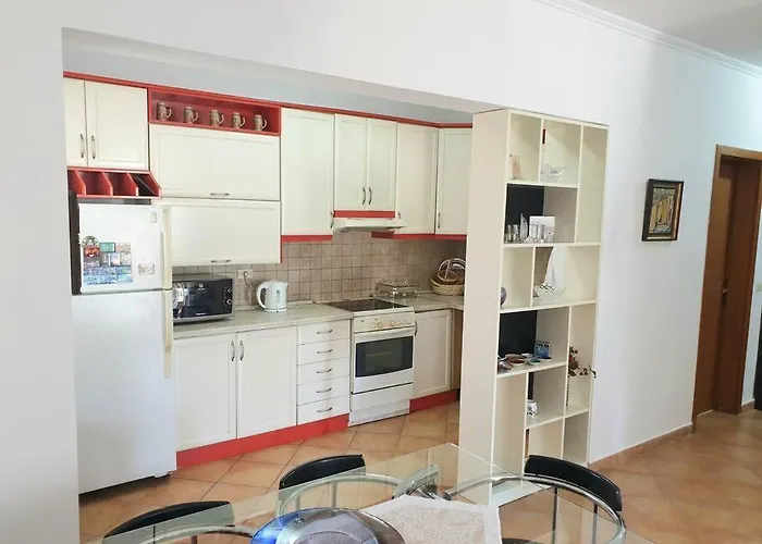 Lovely 2-bedroom In Center Appartamento *