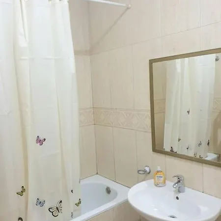 Lovely 2-bedroom In Center Apartment Tirana